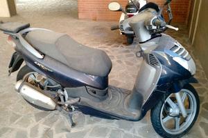 Peugeot 200 cc – circa 7.500 km