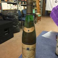 Bottiglia di vino regaleau annata 1979