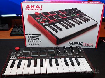 Tastiera controller midi akai mini