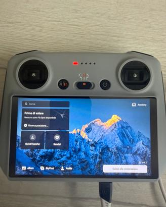 Radiocomonado Dji RC