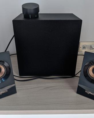 Stereo logitech