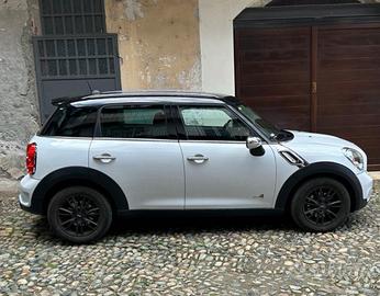 Mini 2.0 cooper SD countryman ALL4