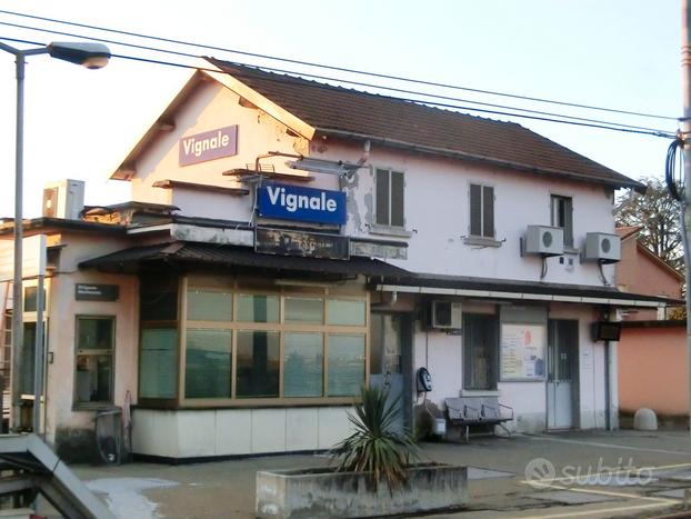 Bilocale con balcone e posto auto