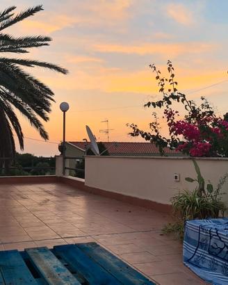 Casteldaccia villa unifam. vista mare con giardino