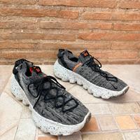 Nike Sneakers Space Hippie 04