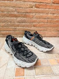 Nike Sneakers Space Hippie 04