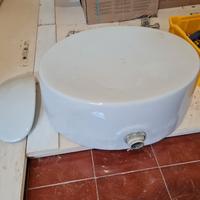 cassetta scarico wc porcellana
