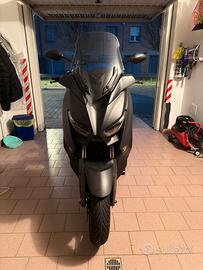 Scooter Yamaha X Max 300
