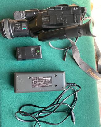 Videocamera Panasonic G101 Vhs C pal