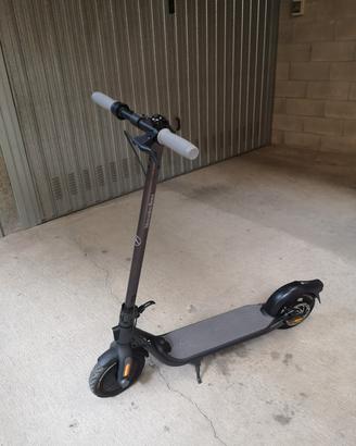 Monopattino Ninebot