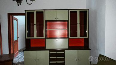 credenza vintage verde stile classico