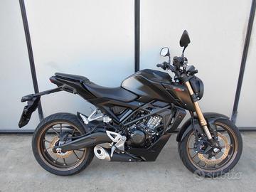 Honda CB 125 16.593 km 2024