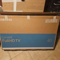 Samsung Smart TV 40" Curvo Full HD - Con scatola