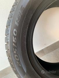 Gomme invernali Pirelli Winter Sottozero 205/60R15
