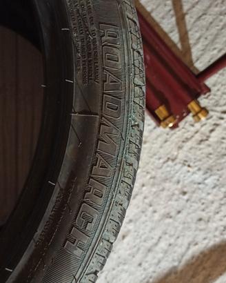 4 le gomme auto invernali 225/45R19 96V Xl