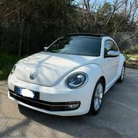 Volkswagen Maggiolino Full Optional