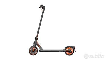 Xiaomi Electric Scooter 4 Go – PARI AL NUOVO