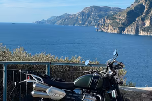 Triumph Scrambler 1200 XC + accessori e giacca