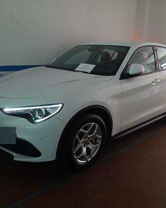 ALFA ROMEO STELVIO  PERFETTE CONDIZIONI