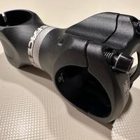 RACE FACE ATTACCO MANUBRIO lungh.80m/35mm/6 gradi
