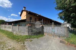 RUSTICO A BORGARO TORINESE