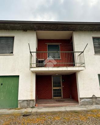 4 LOCALI A TORRE BERETTI E CASTELLARO