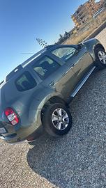 Dacia  Duster  laureate 4x2