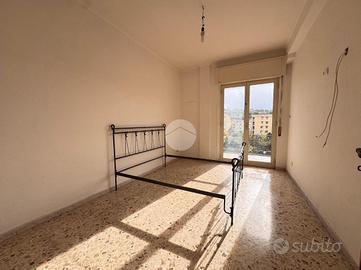 3 LOCALI A MARANO DI NAPOLI