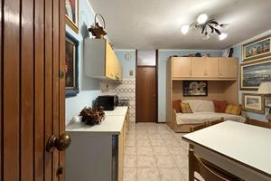 Appartamento 1 camera da letto in piccolo stabile