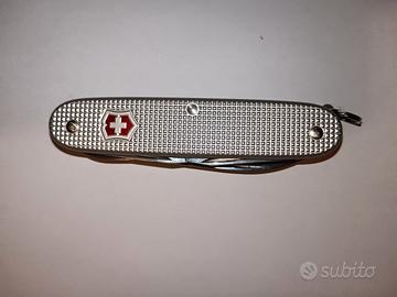 Victorinox Pioneer X alox