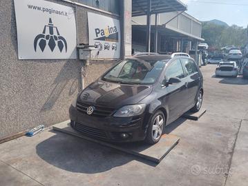 VOLKSWAGEN GOLF PLUS 2.0 TD 2009 BKD  PER RICAMBI