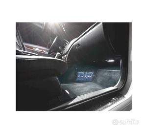 PLAFONI LED PER PIEDI E PORTE PER MERCEDES