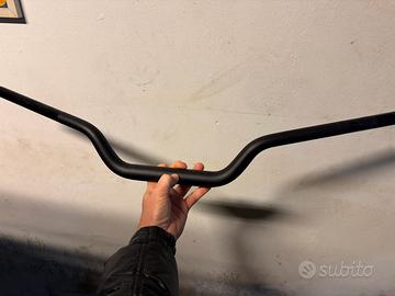 Manubrio originale mt 09