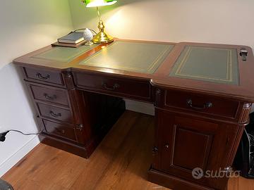 Scrivania stile inglese