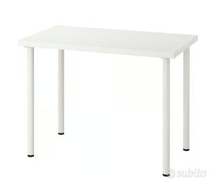 Scrivania e libreria Ikea