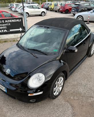 Volkswagen New Beetle 1.4 16V Cabrio