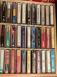 Musicassette varie, vendibili anche singolarmente