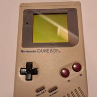 Game Boy con giochi