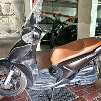 Kymco people s