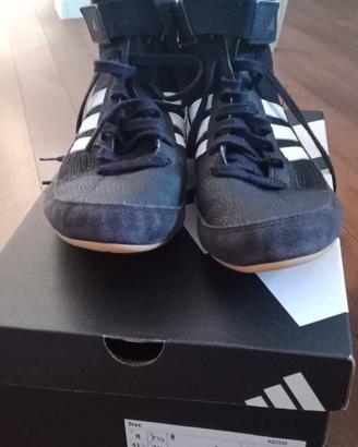 scarpe Adidas da lotta misura 8