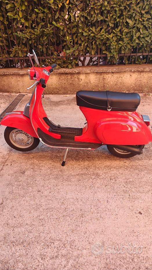 Rosso Tenerife Colore Rosso Corallo Vespa 50 Special Vespa 50n