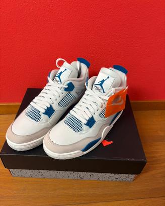 Air Jordan 4 Retro