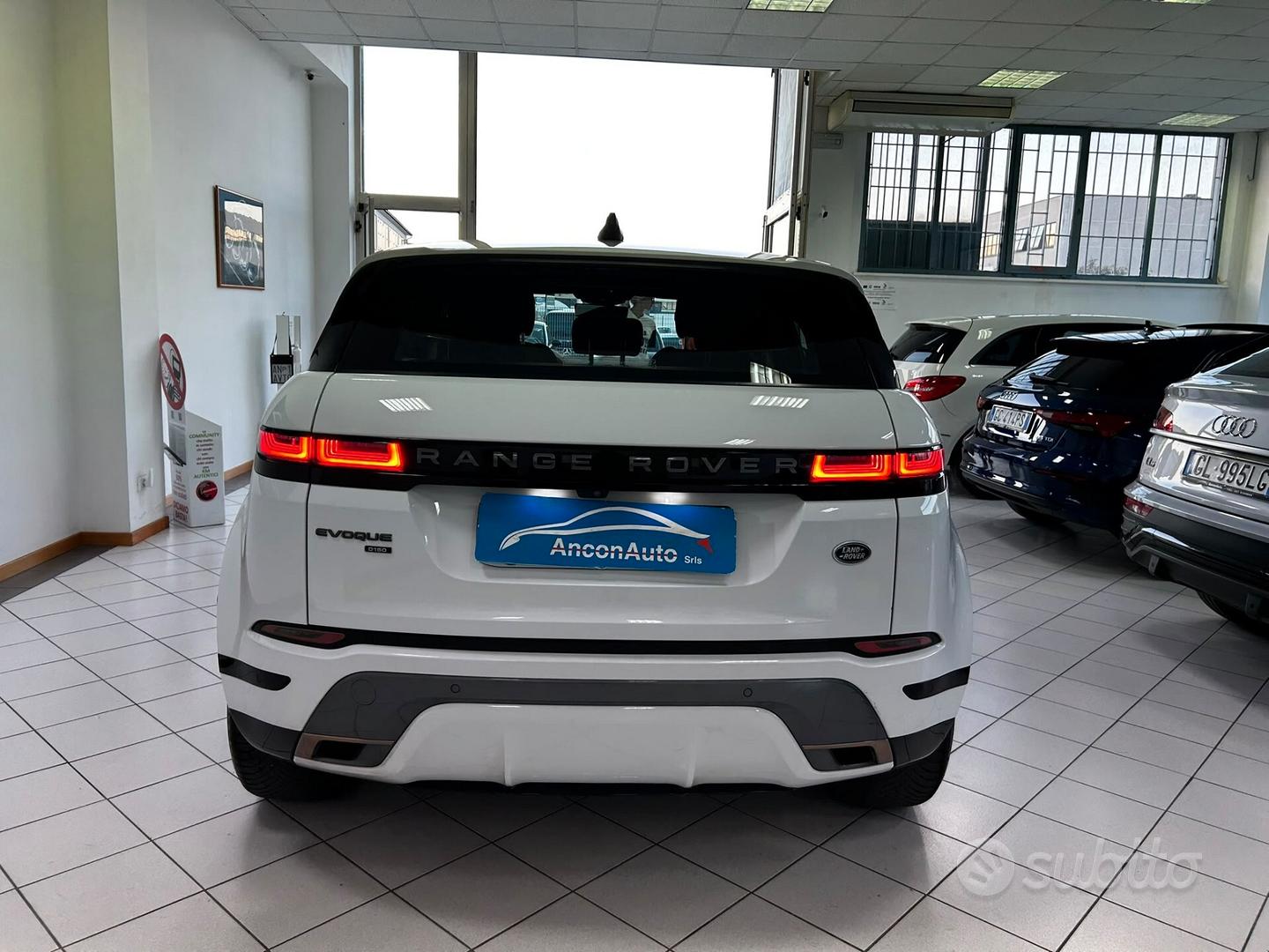 Land Rover Range Rover Evoque 2019 photo 4