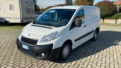 Peugeot Expert 2.0 HDi 163CV FAP PC-TN 12Q Furgone