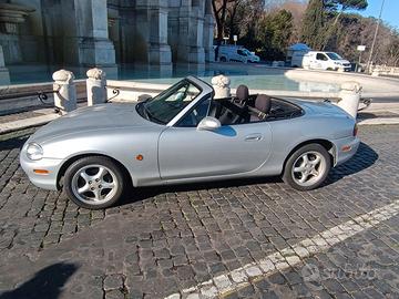 Mazda MX 5 1600 5 marce 1999 59000 Km  sempre box
