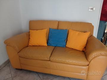 divano in pelle