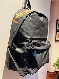 Zaino del brand Happiness, nuovo con cartellino.