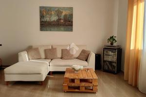 PORZIONE DI TRIFAMILIARE A PESCARA