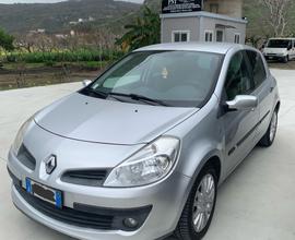 RENAULT Clio 3ª serie - 2007