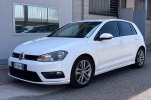 Volkswagen Golf 1.4 TSI 125 CV DSG Highline R-Line